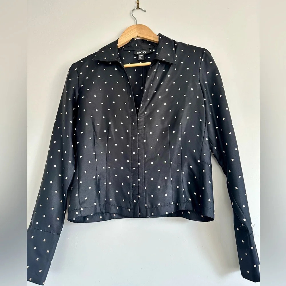 {DKNY} Silk top size small